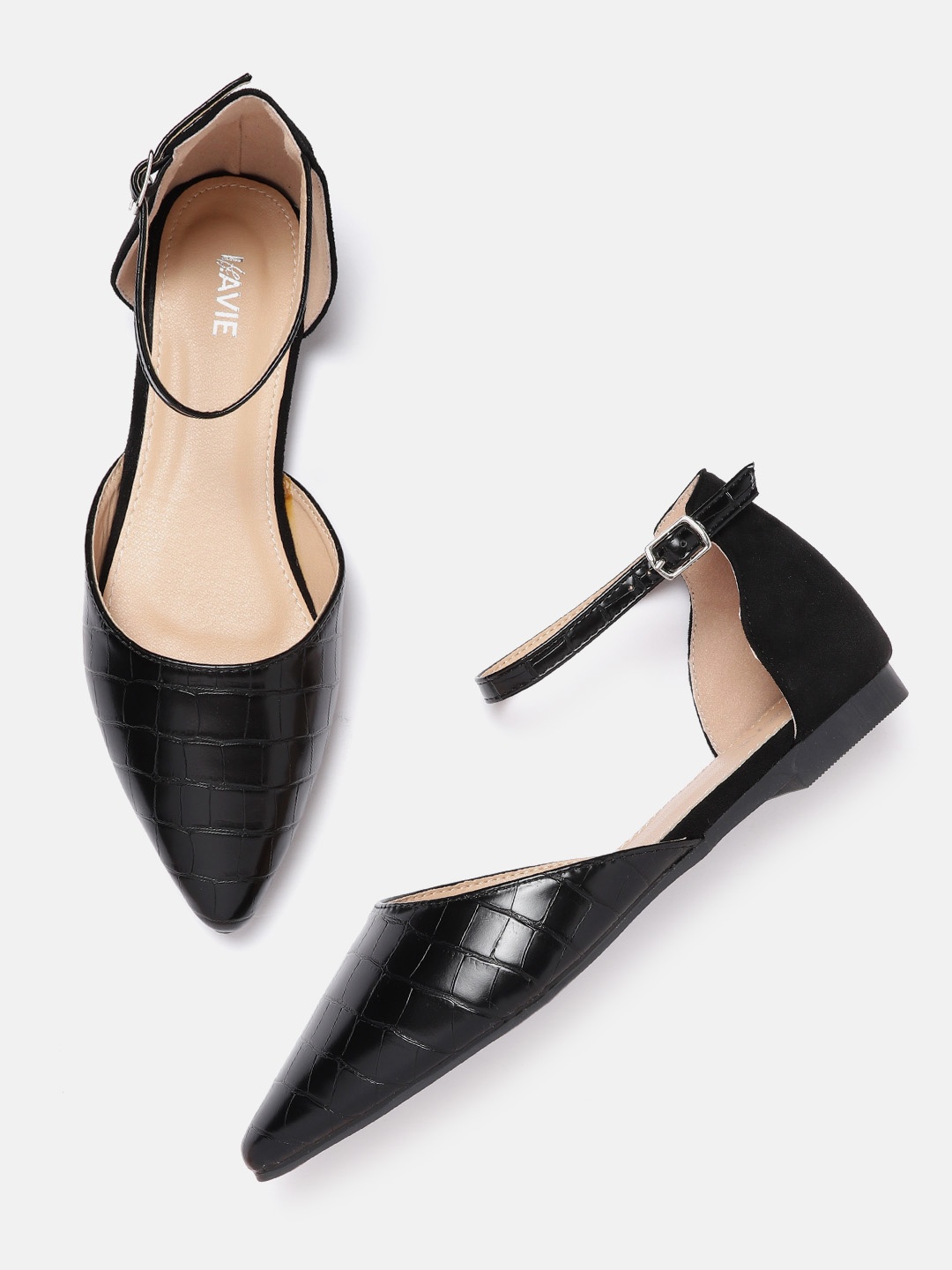 

Lavie Women Black Croc Textured Closed Toe Flats