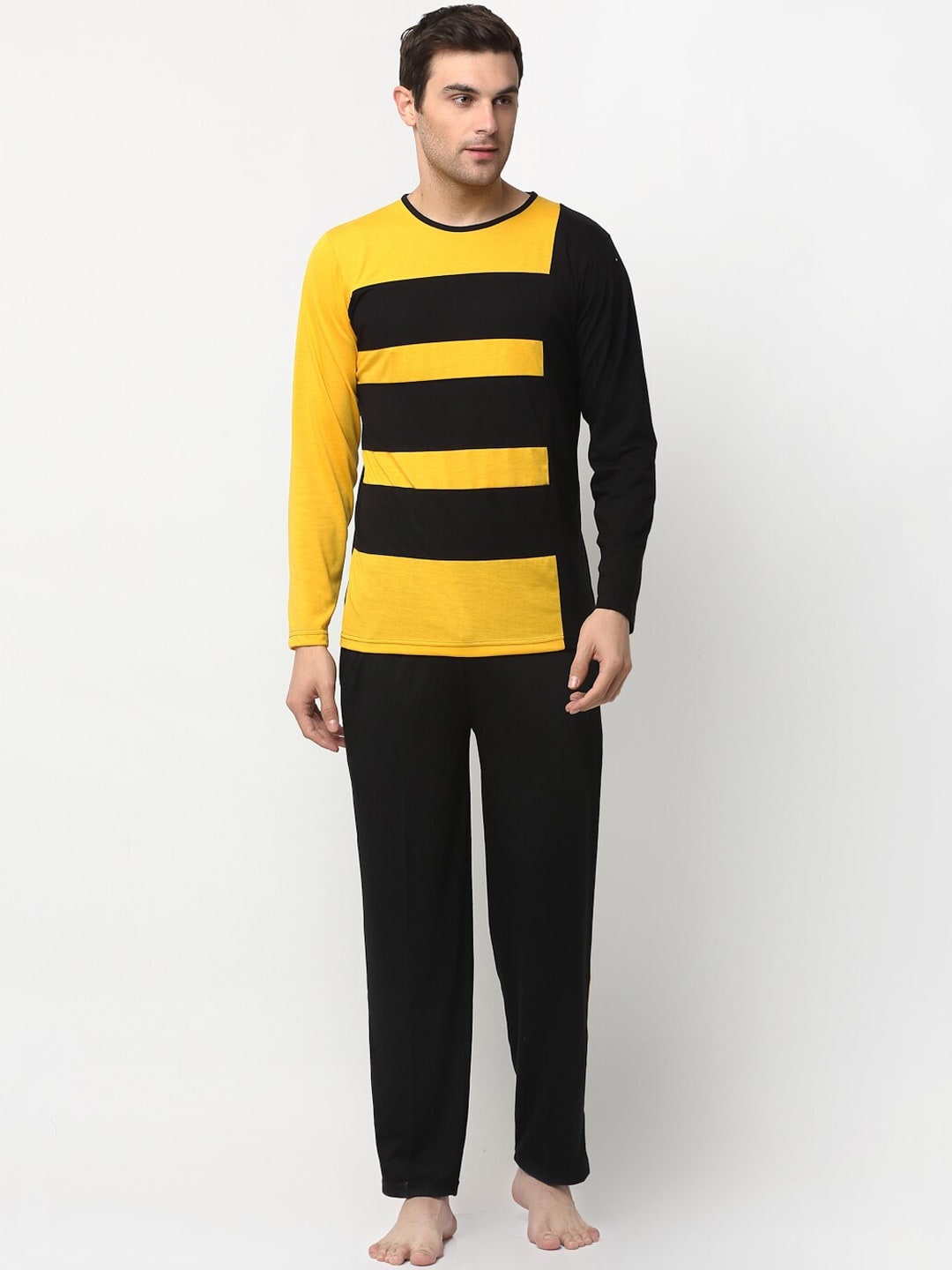 

VIMAL JONNEY Men Black & Yellow Colourblocked Night Suit