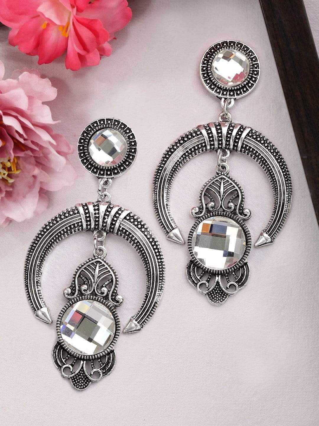 

Rubans Silver-Toned Contemporary Drop Earrings