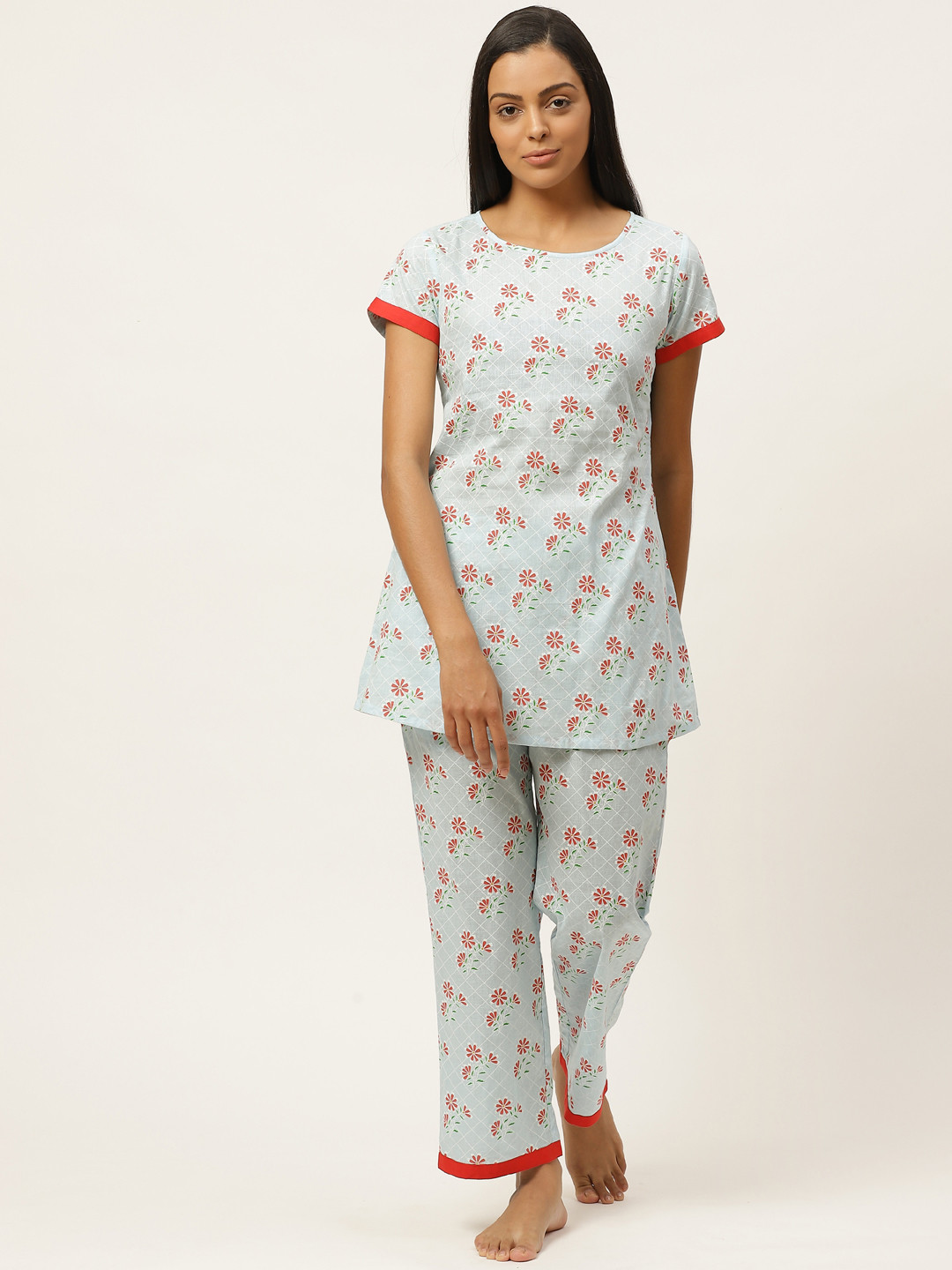 

Laabha Women Blue & Red Floral Printed Cotton Night suit