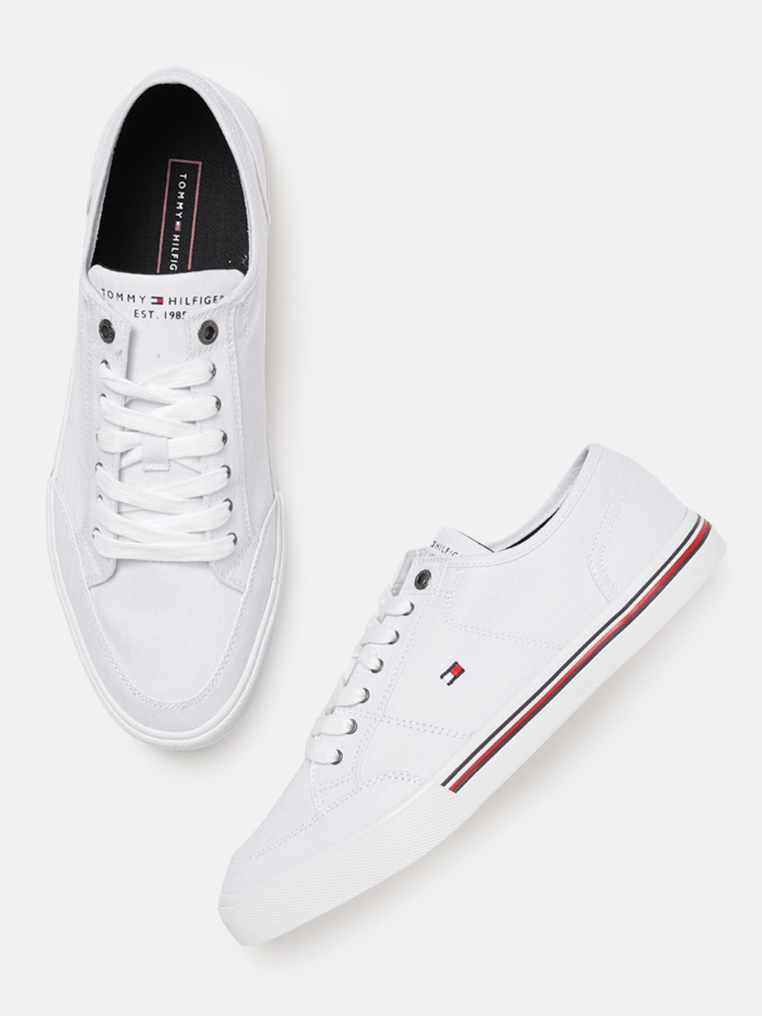 

Tommy Hilfiger Men White Solid Sneakers