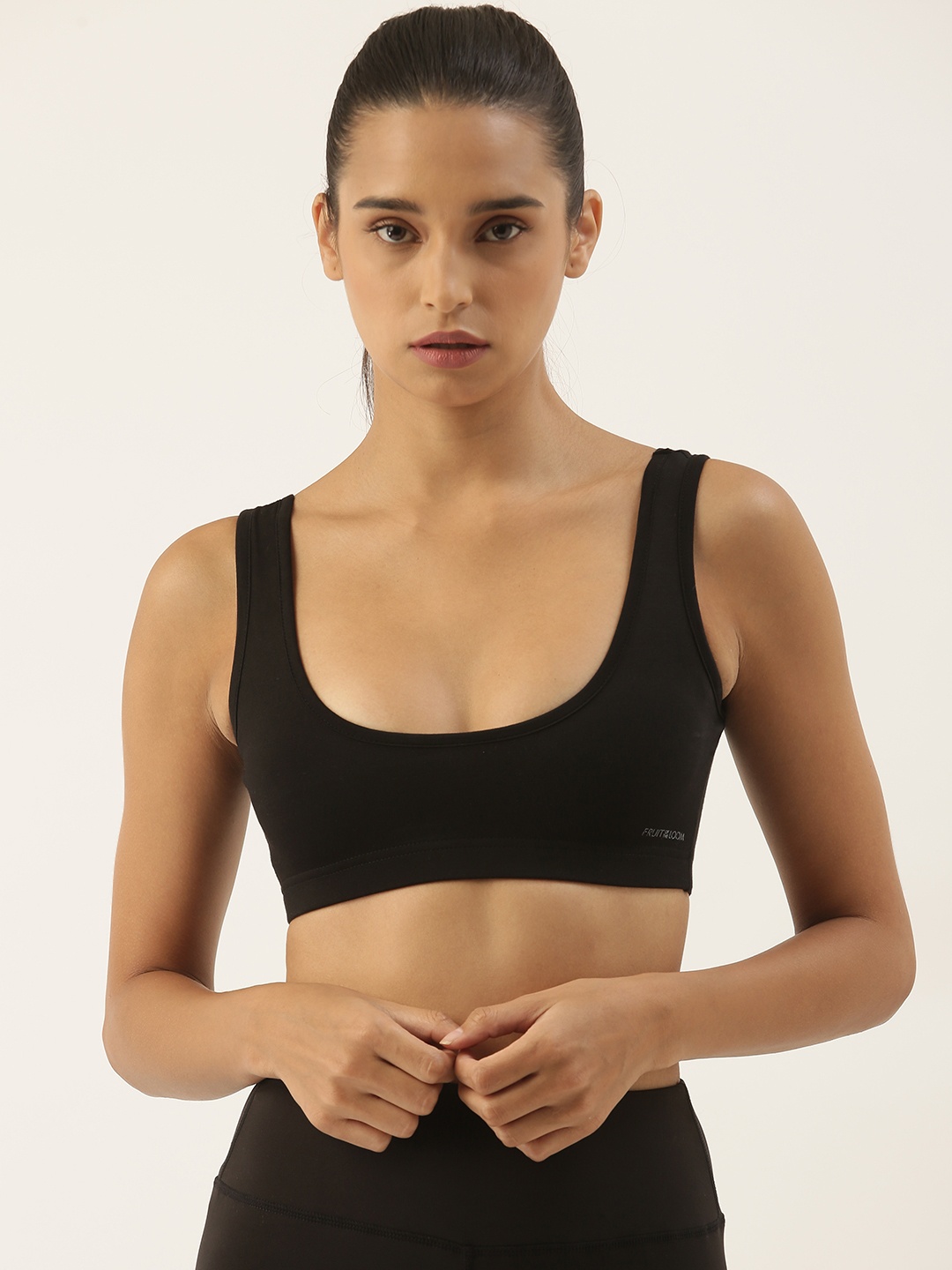 

Fruit of the loom Black Workout Bra Medium Coverage FSTS01-N-A2S1