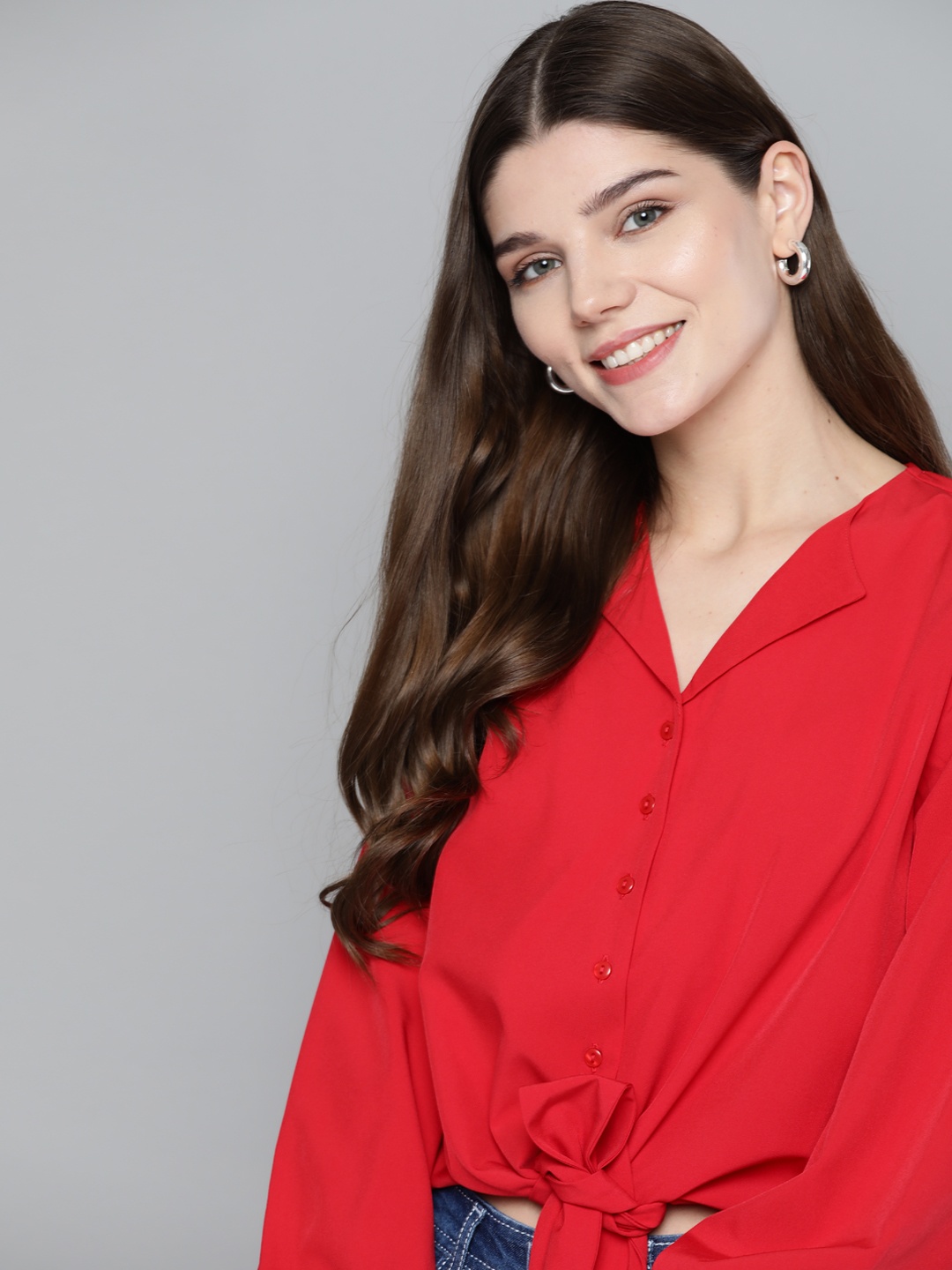 

Mast & Harbour Red Solid Tie-Up Blouson Top