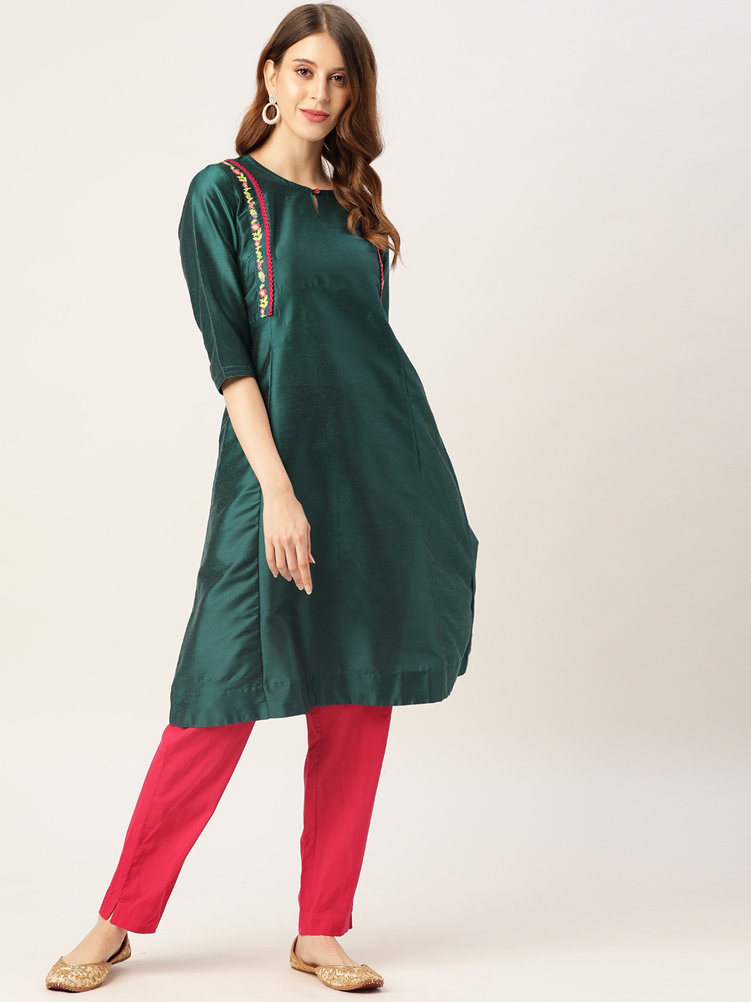 

Sangria Women Green Keyhole Neck Thread Work A-Line Kurta