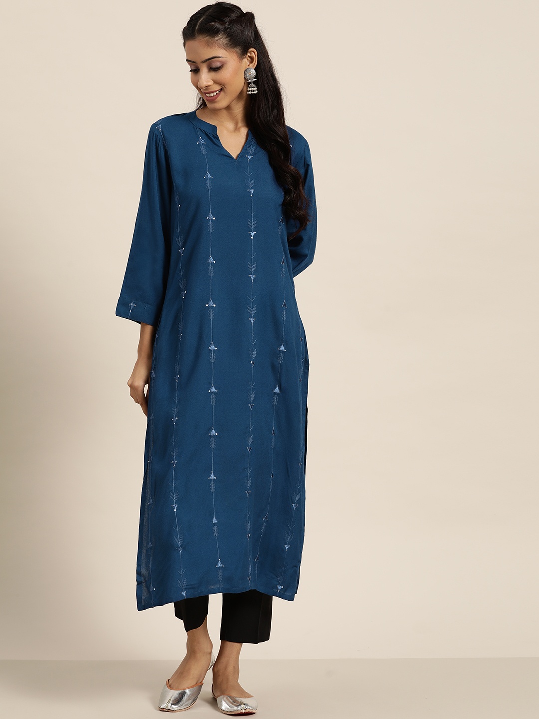 

Sangria Women Navy Blue Ethnic Motifs Embroidered Kurta