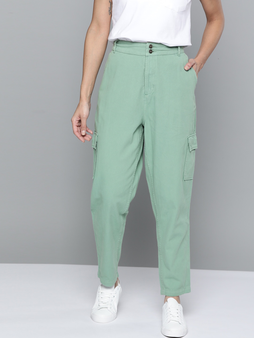 

Mast & Harbour Women Green High-Rise Cotton Cargo Trousers