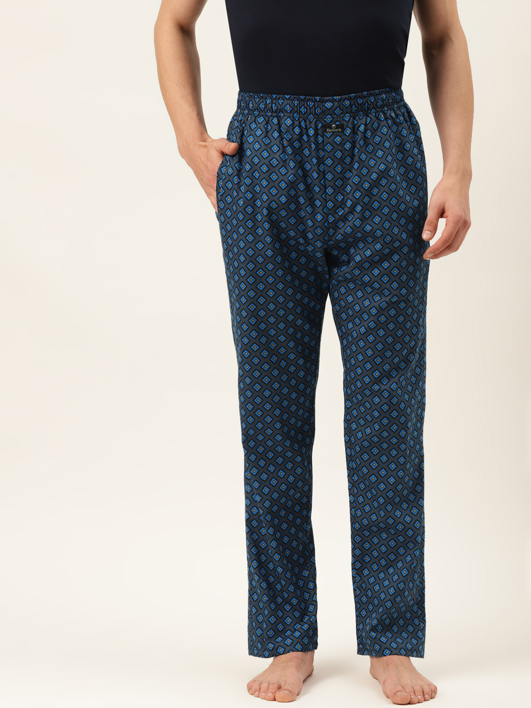 

Hancock Men Blue & Black Printed Comfort Fit Pure Cotton Lounge Pant