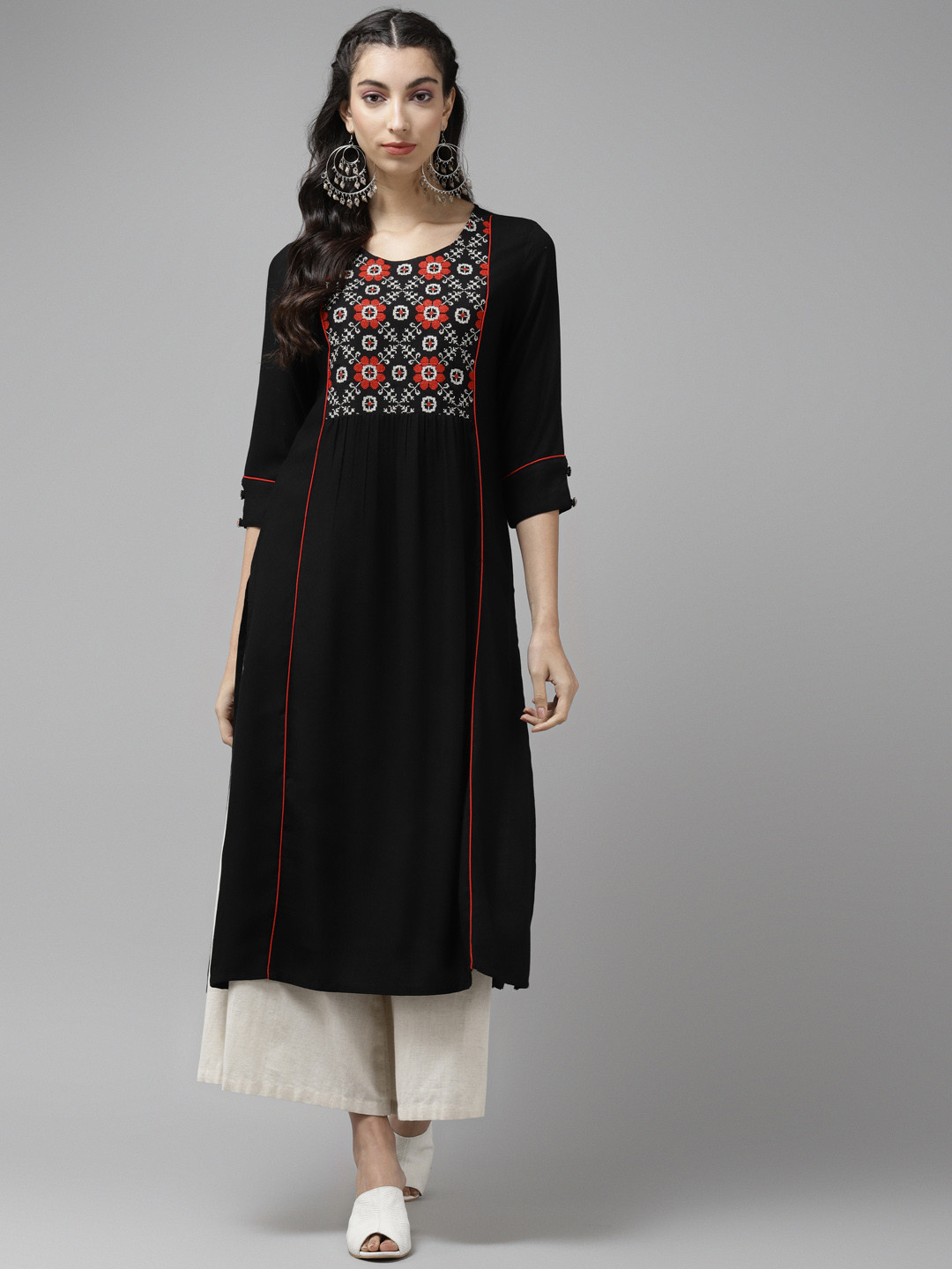 

Cayman Women Black & Red Floral Yoke Design Kurta