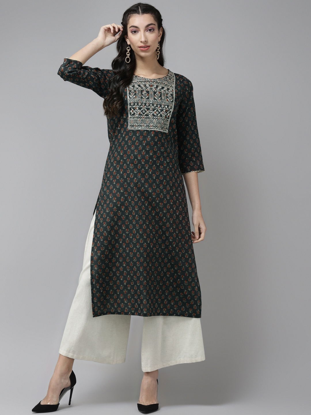 

Cayman Women Green & Red Floral Printed Sequins Straight Kurta