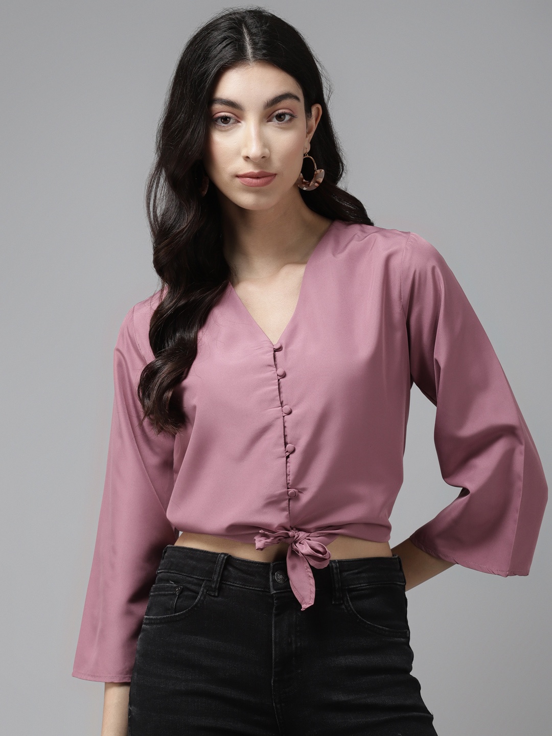 

Cayman Mauve Solid Flared Sleeves Regular Crop Top