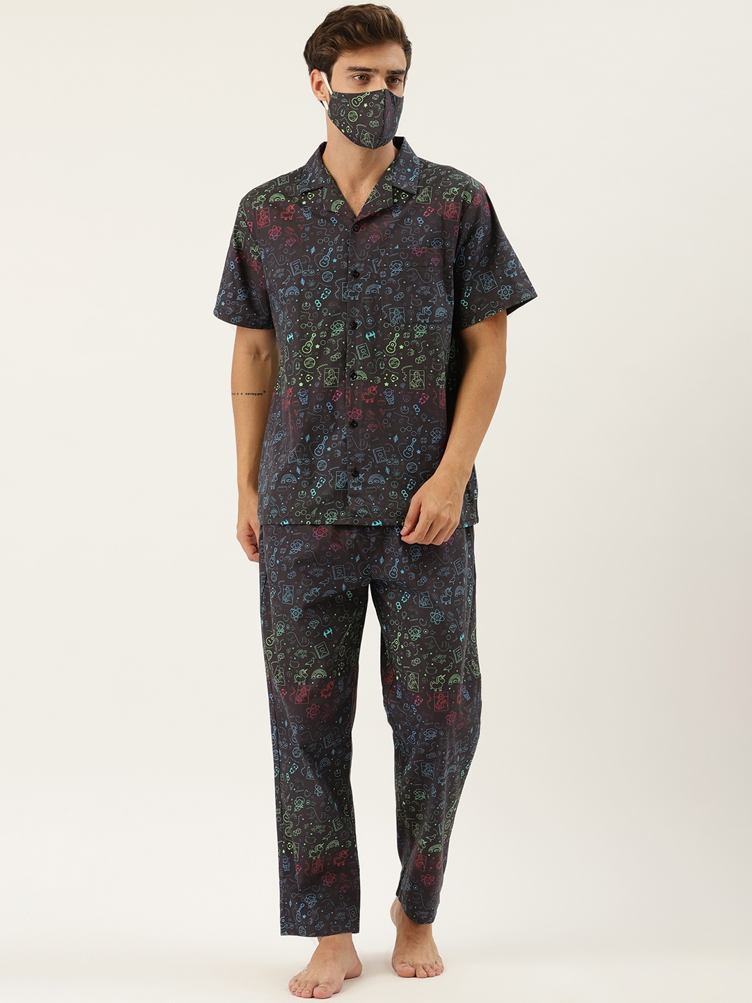 

Rapra The Label Men Black & Blue Printed Night suit