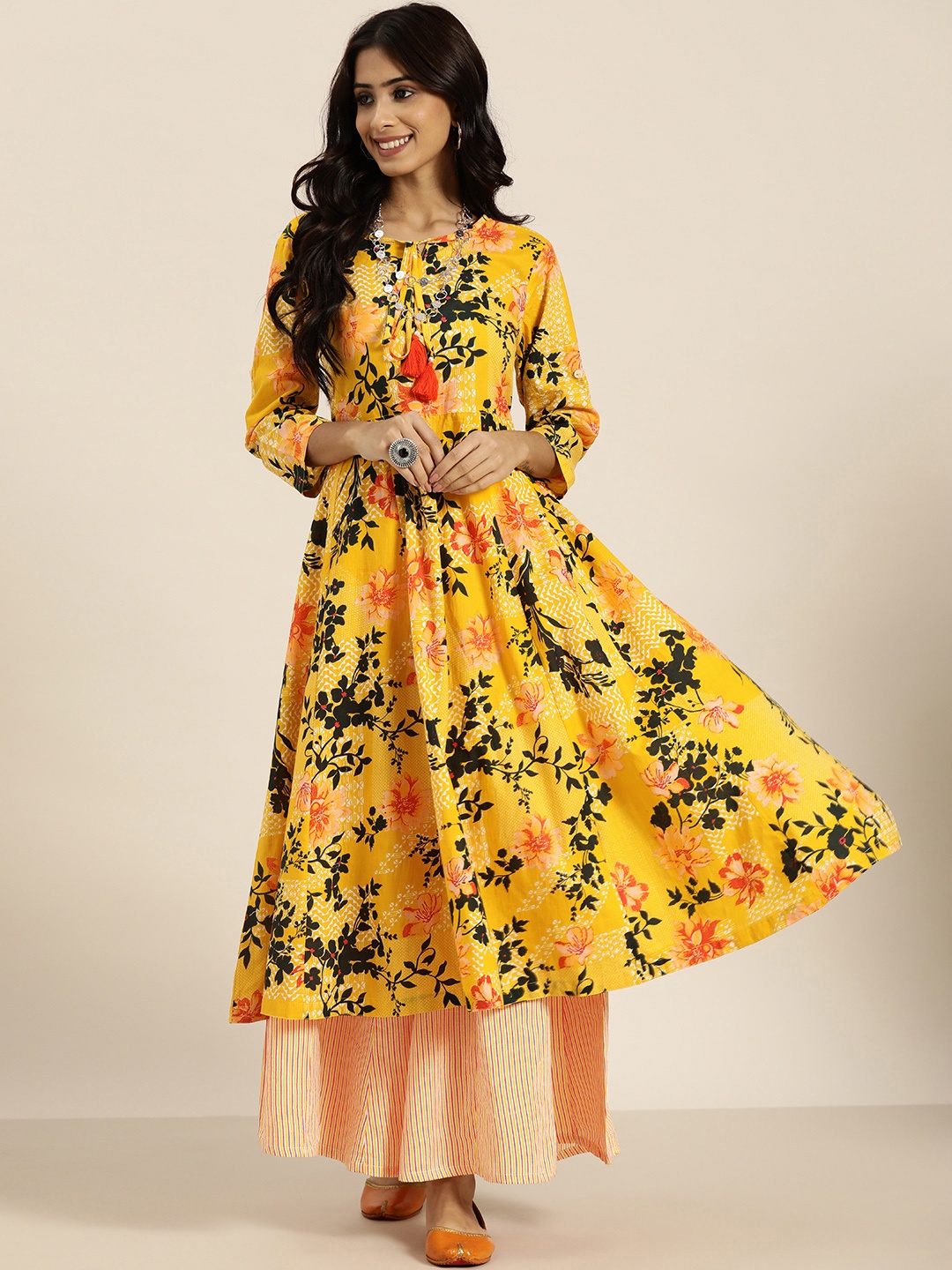 

Sangria Women Mustard Yellow & Orange Floral Printed Pure Cotton Kurta with Palazzos