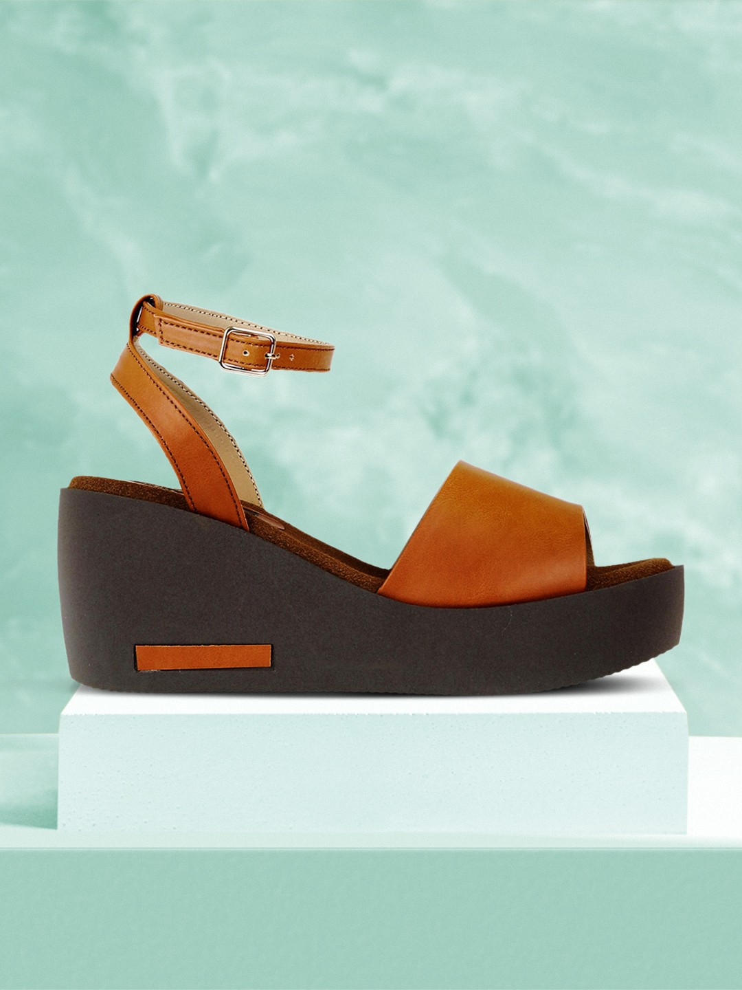 

Flat n Heels Women Tan Solid Sandals