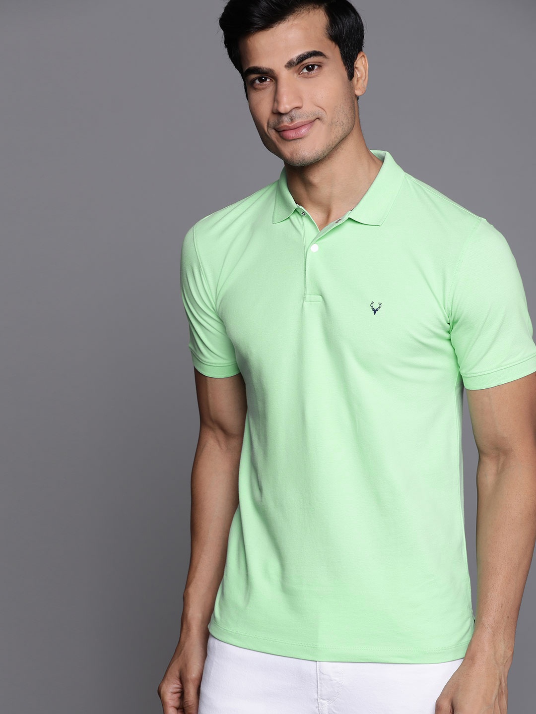 

Allen Solly Men Green Cotton Solid Polo Collar T-shirt