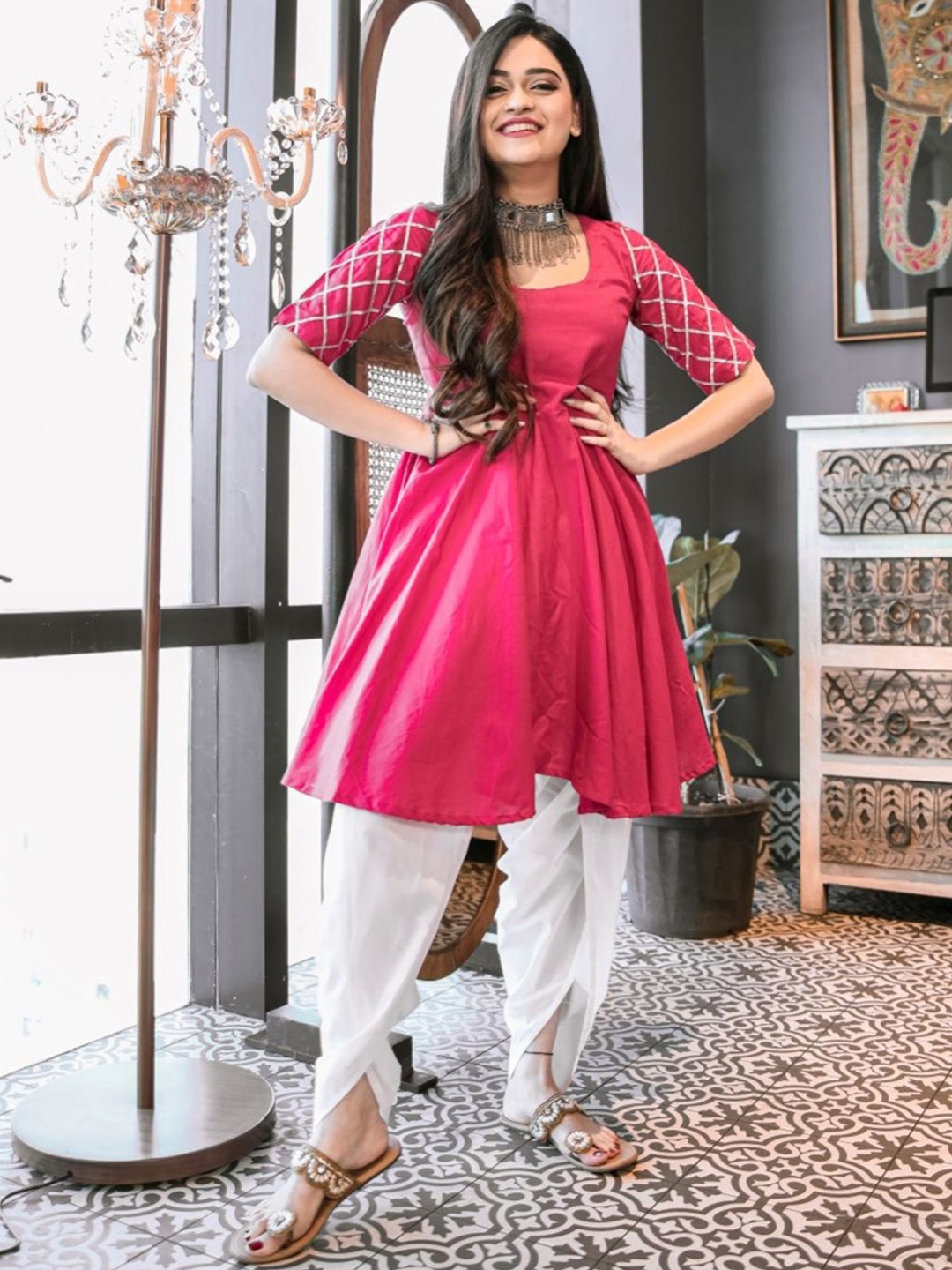 

Lavanya The Label Women Pink & White Solid Kurta with Dhoti Pants