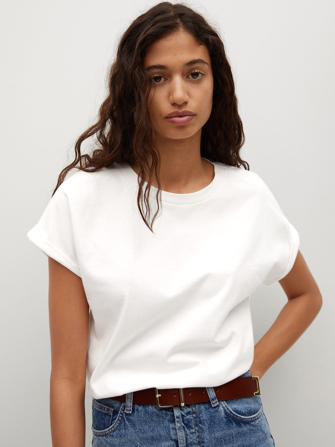 

MANGO Women White Solid Round Neck Pure Cotton T-shirt With Extended Sleeves