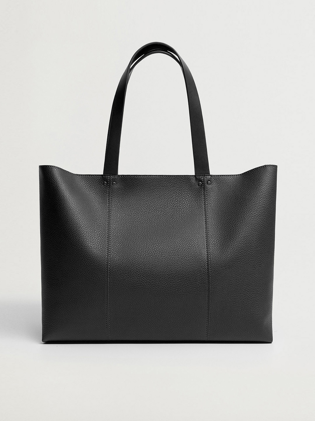 

MANGO Black Solid Oversized Shoulder Bag