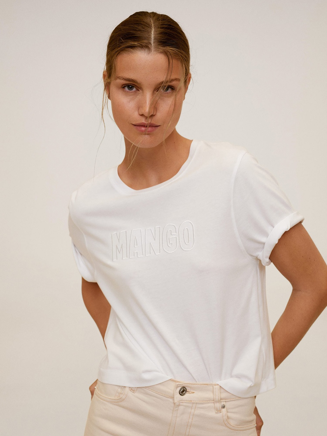 

MANGO Women White Organic Cotton Solid Round Neck T-shirt