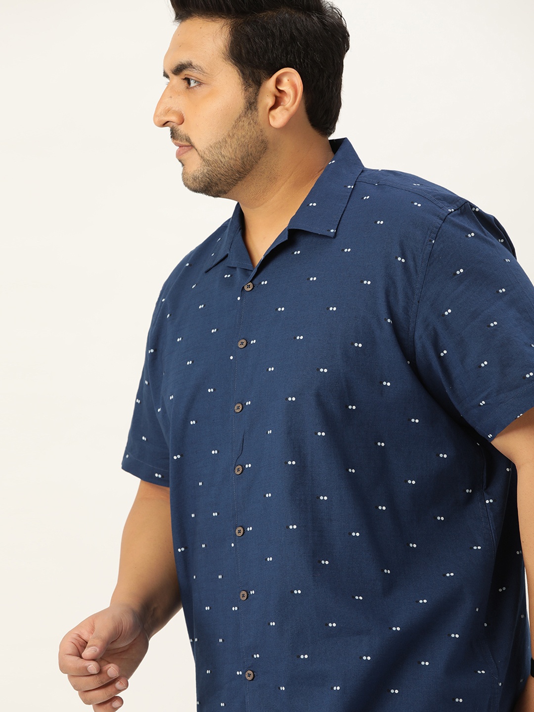 

Sztori Men Plus Size Navy Blue & White Printed Pure Cotton Casual Shirt