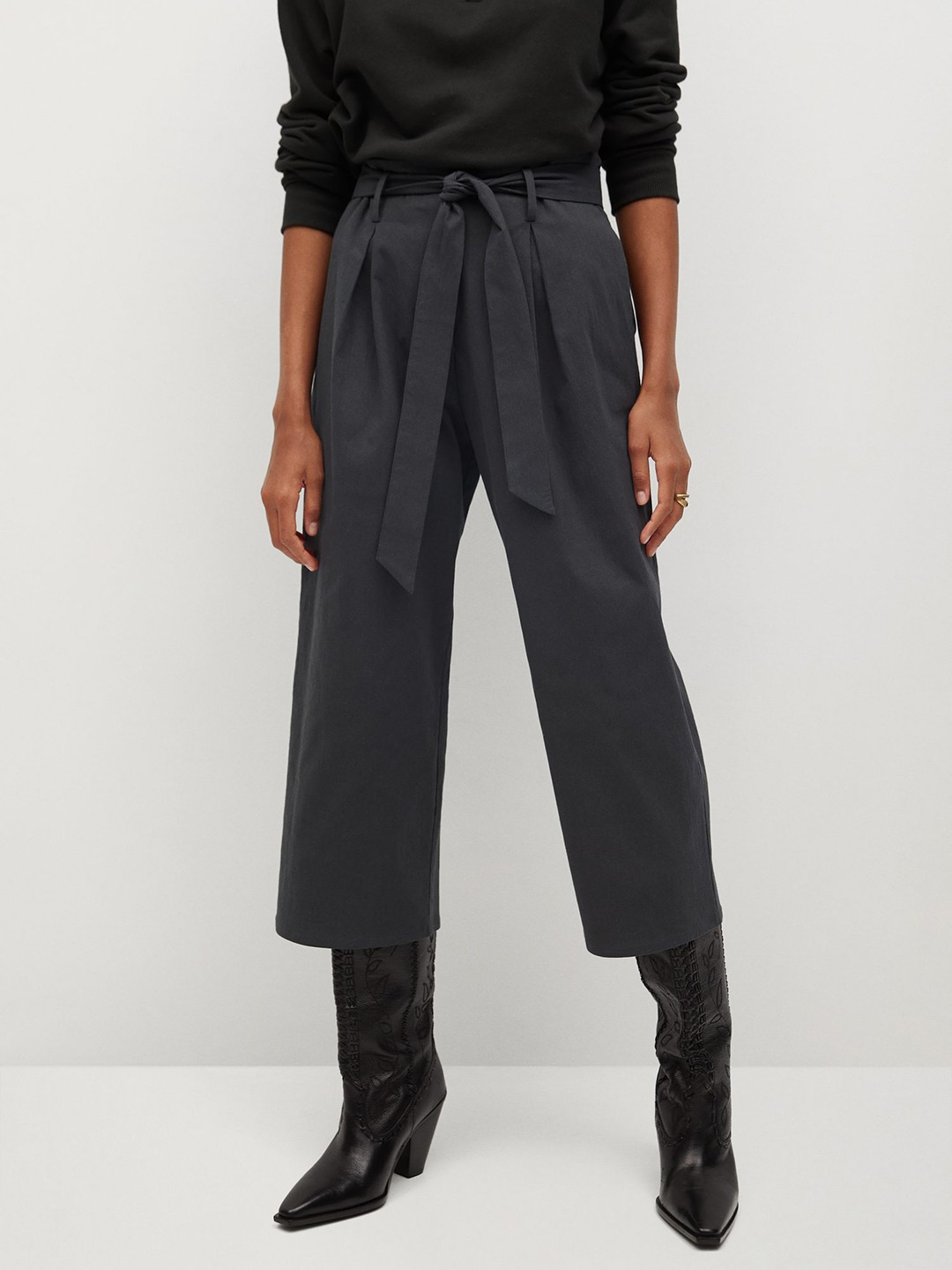 

MANGO Women Charcoal Grey Straight Fit Solid Cropped Parallel Trousers