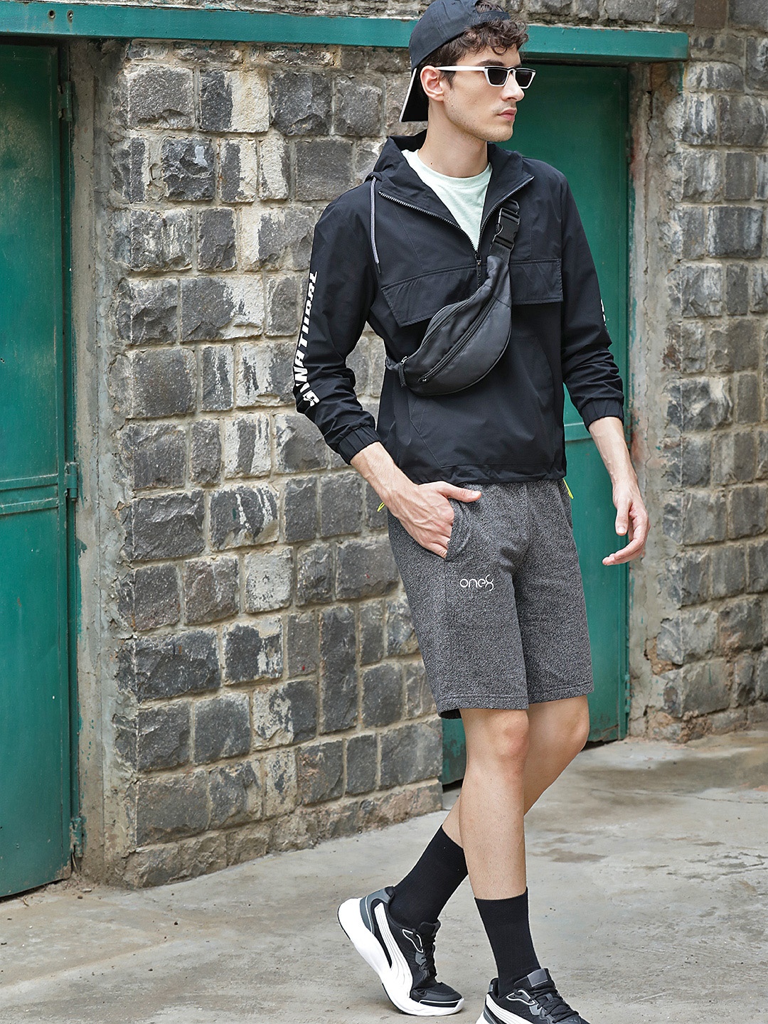 one8 x PUMA Men Grey Melange Self Design VK Grindle Regular Fit Shorts