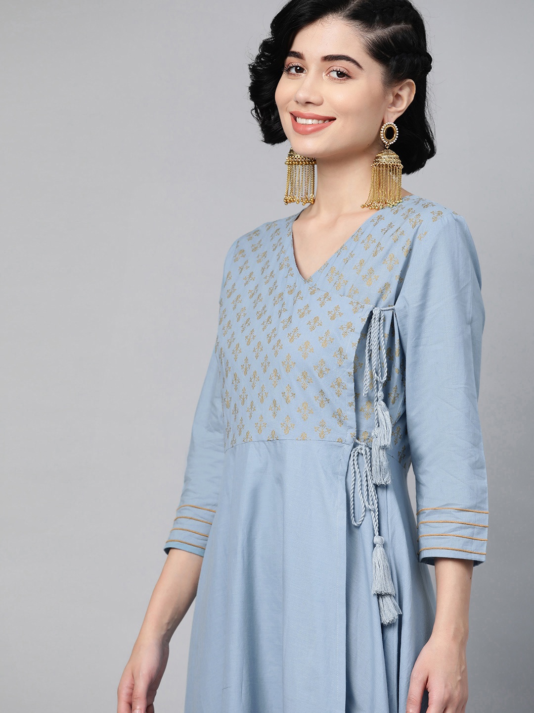 

HERE&NOW Women Blue Pure Cotton Ethnic Motifs Yoke Design Kurta