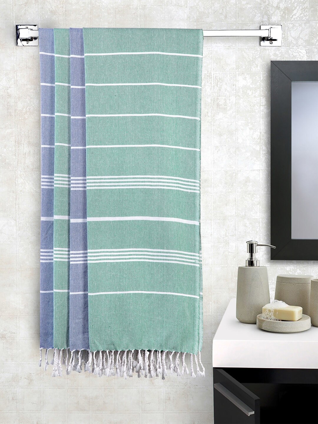 

KLOTTHE Unisex Set Of 4 Striped 233 GSM Bath Towels, Green