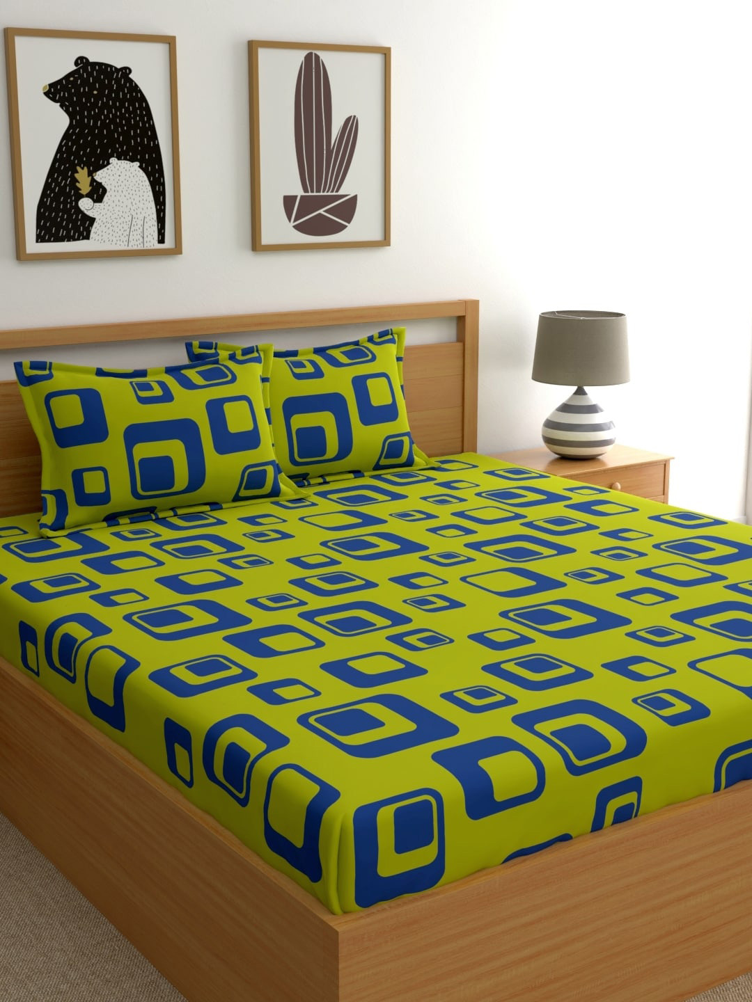 

Home Ecstasy Green & Blue Geometric 140 TC Cotton 1 King Bedsheet with 2 Pillow Covers