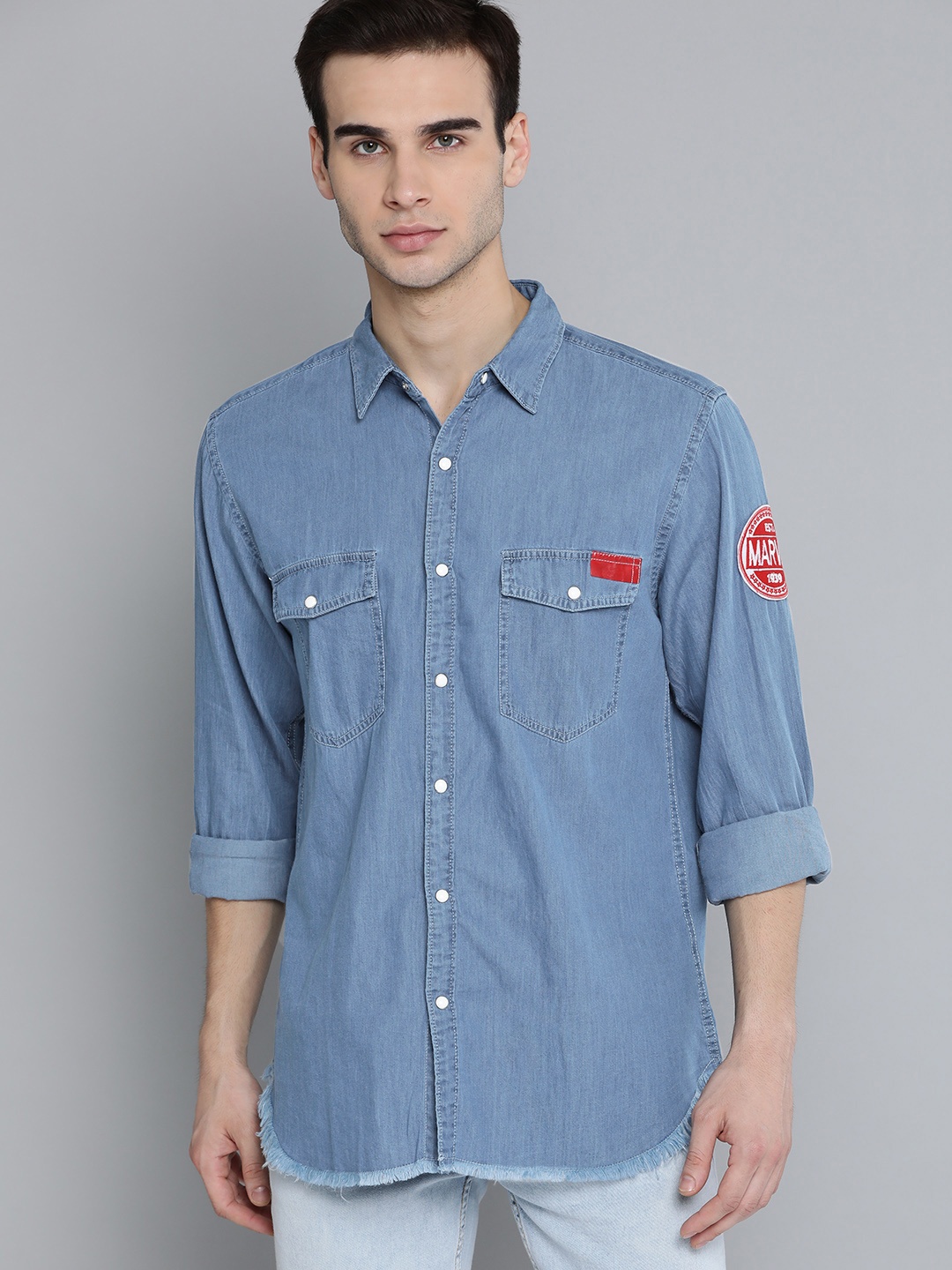 

Kook N Keech Marvel Men Blue Cotton Opaque Chambray Casual Shirt