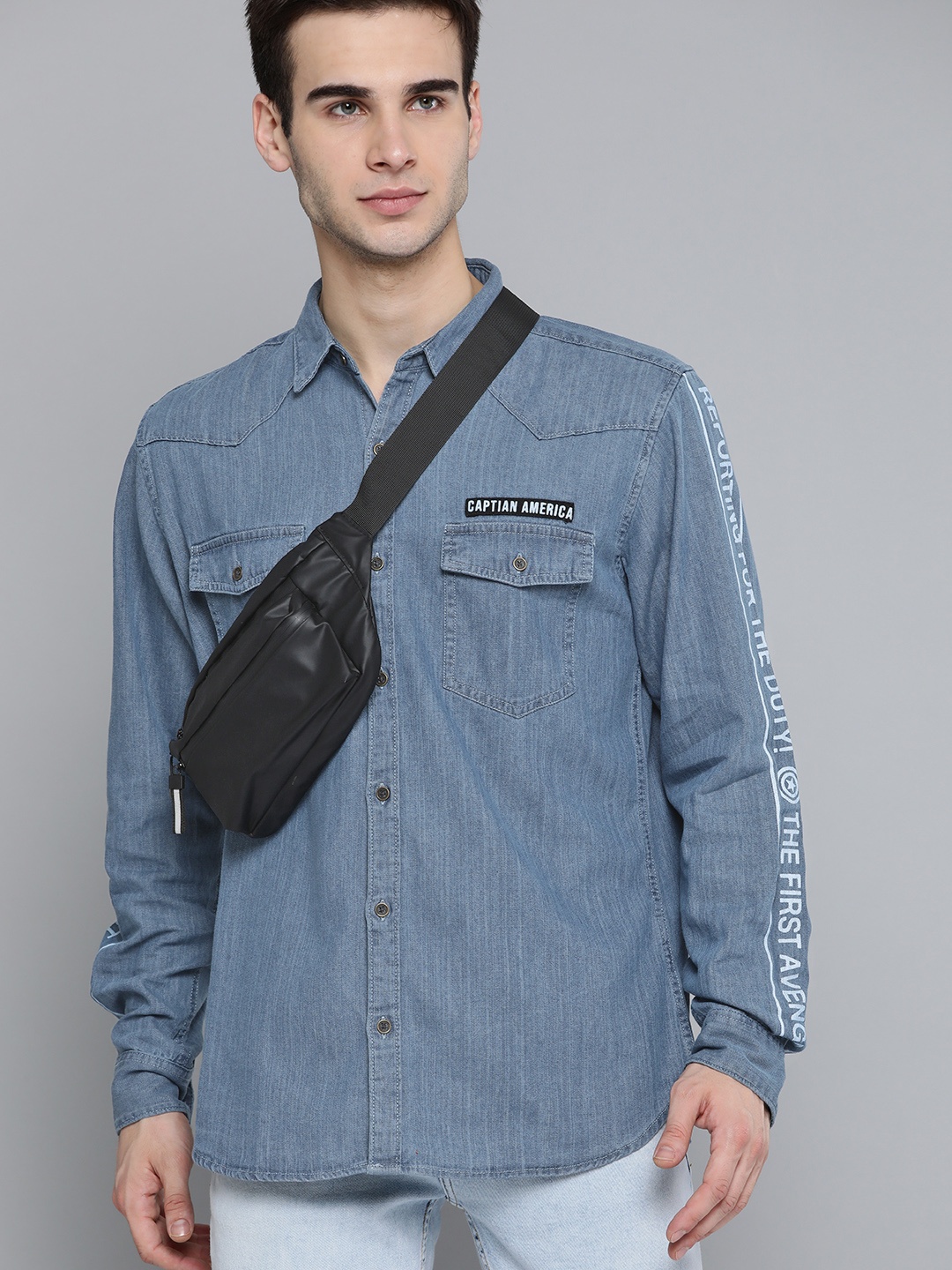

Kook N Keech Marvel Men Blue Cotton Opaque Chambray Casual Shirt