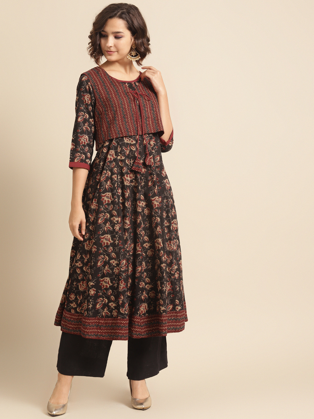 

DIVA WALK Women Black & Maroon Cotton Ethnic Motifs Printed Anarkali Kurta wih Jacket