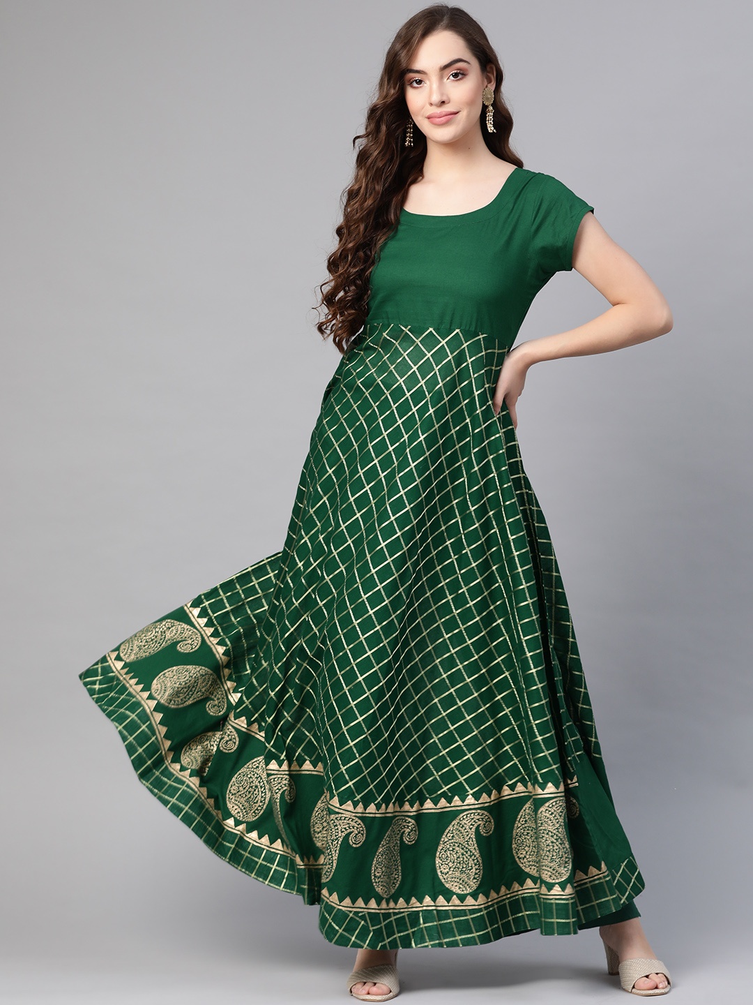 

MBE Women Green & Golden Checked Anarkali Kurta