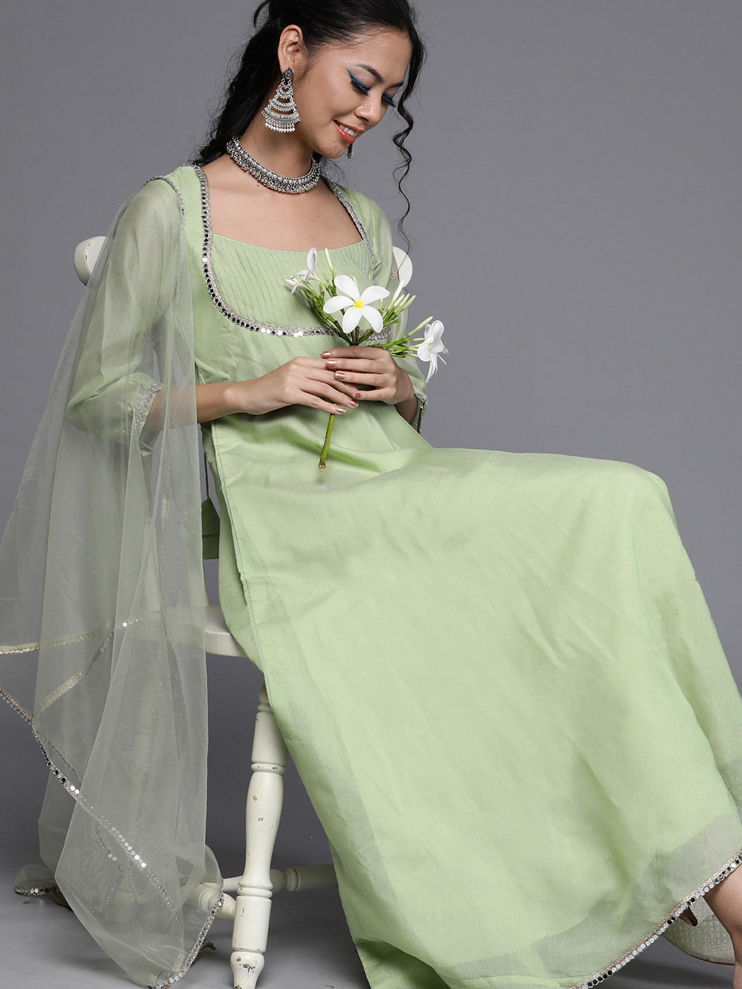 

Inddus Women Green Yoke Design Kurta with Trousers & Dupatta
