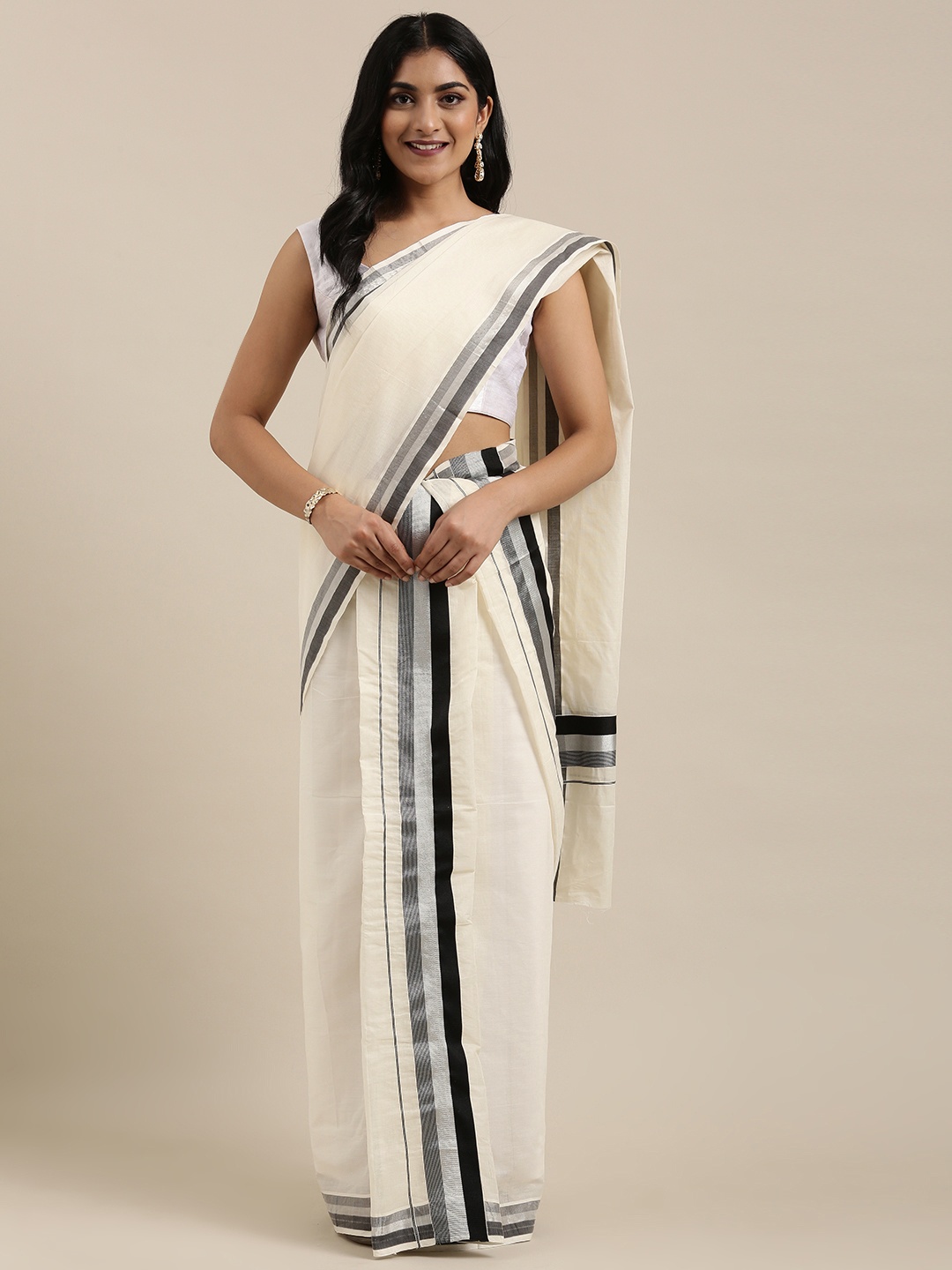 

KALINI Off-White & Grey Pure Cotton Solid Kasavu Mundu Saree