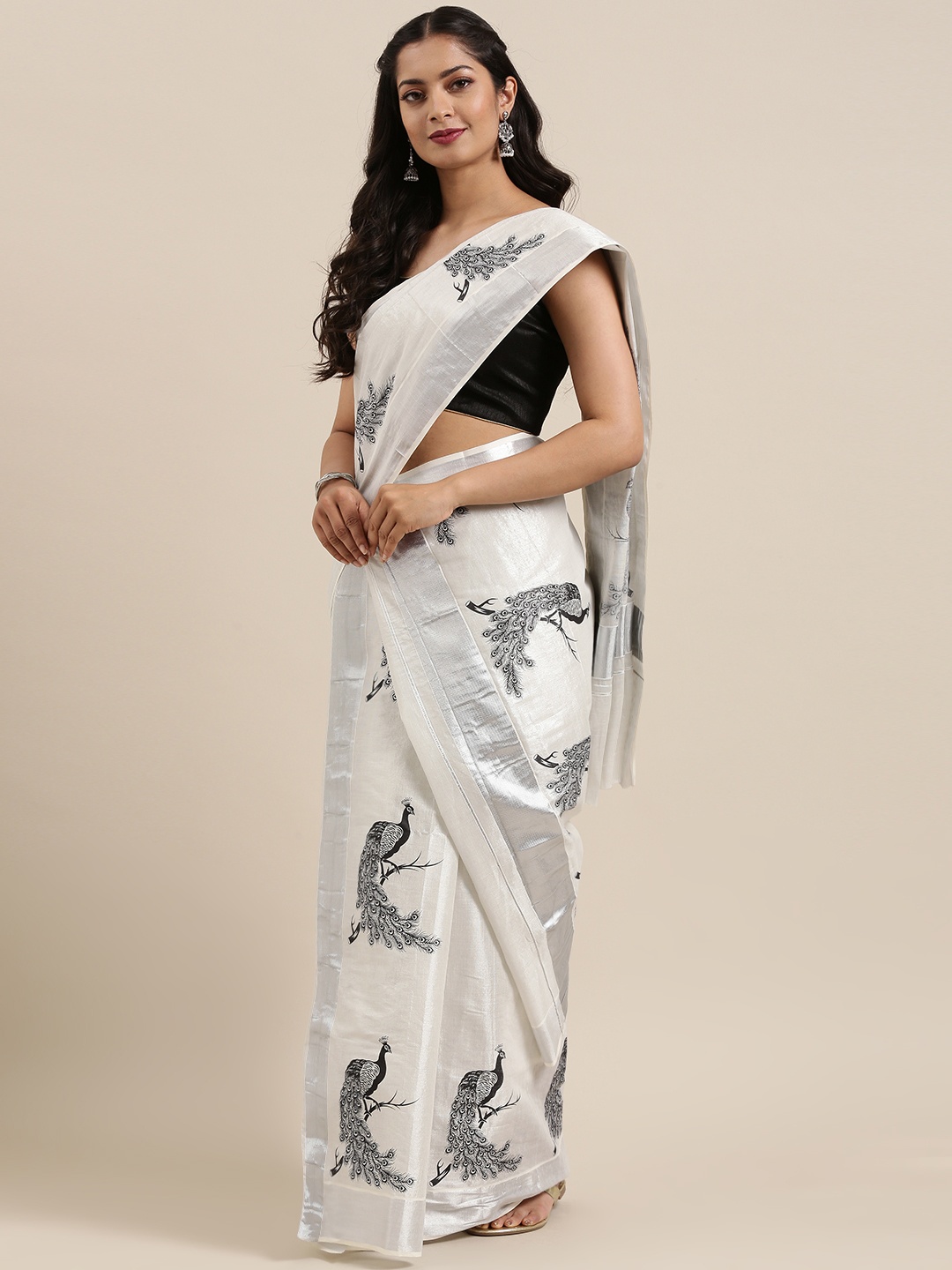 

Mitera Silver-Toned & Black Pure Cotton Printed Handloom Kasavu Mundu Saree
