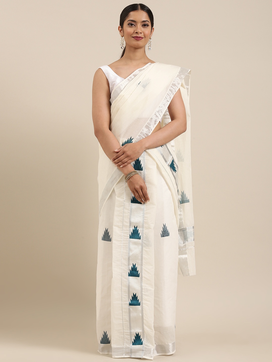 

Mitera Off-White Pure Cotton Solid Kasavu Set Mundu Saree