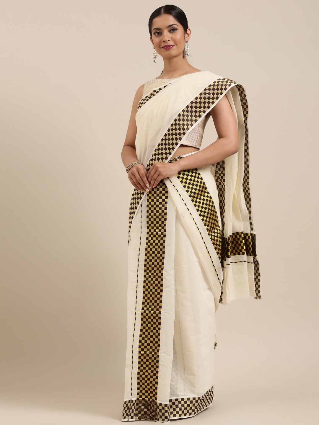 

Mitera Off-White Pure Cotton Solid Kasavu Set Mundu Saree