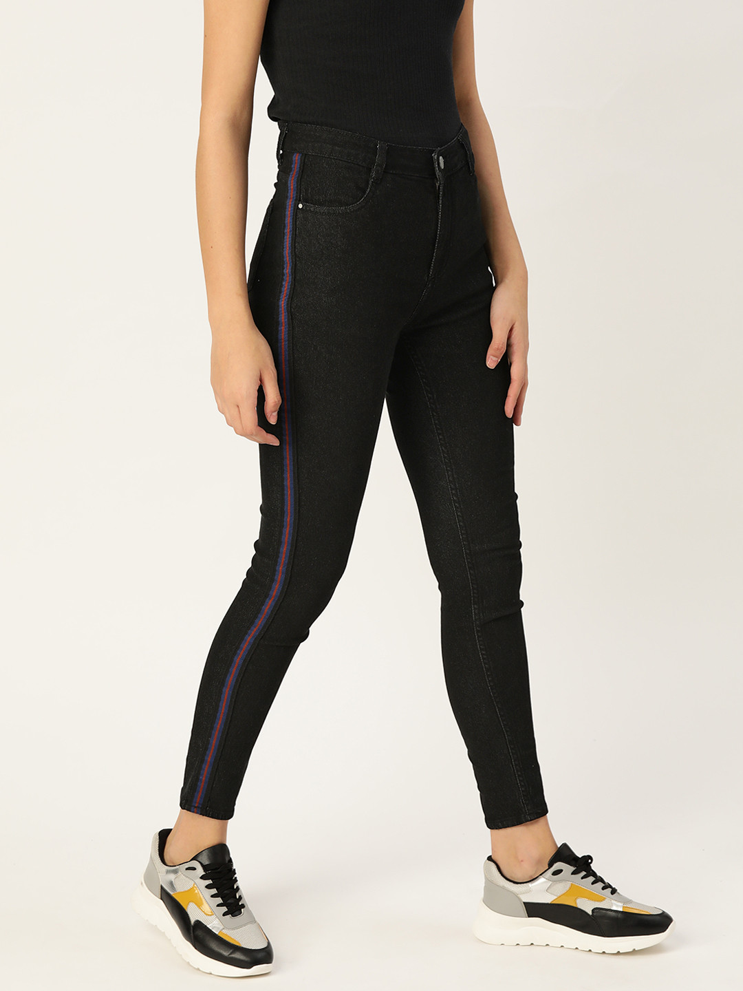 

DressBerry Women Black Skinny Fit Stretchable Jeans