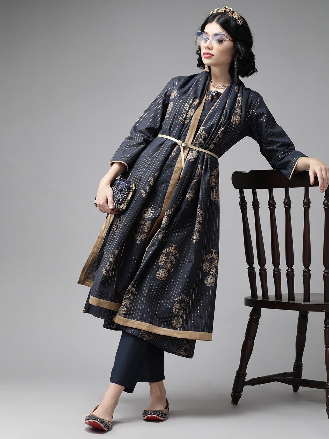 

Indo Era Navy Blue & Golden Romantic Floral Printed Kurta with Trousers and Dupatta