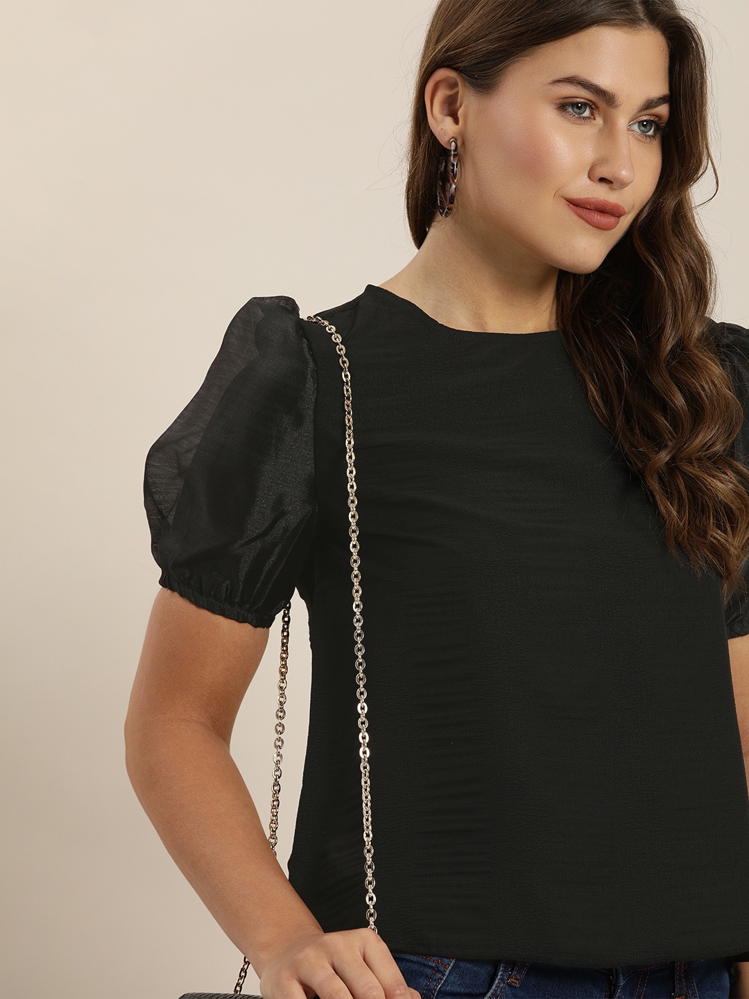 

Moda Rapido Black Puff Sleeves Regular Top