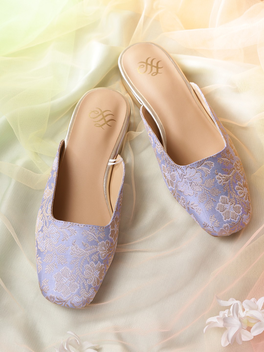 

House of Pataudi Women Blue Woven Design Handcrafted Ethnic Mules