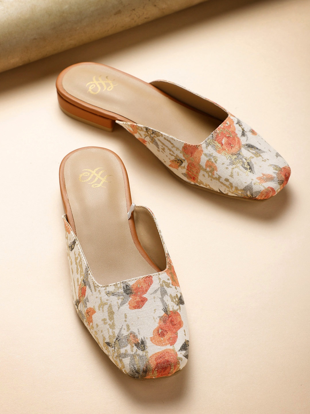 

House of Pataudi Women Beige & Orange Floral Print Handcrafted Mules