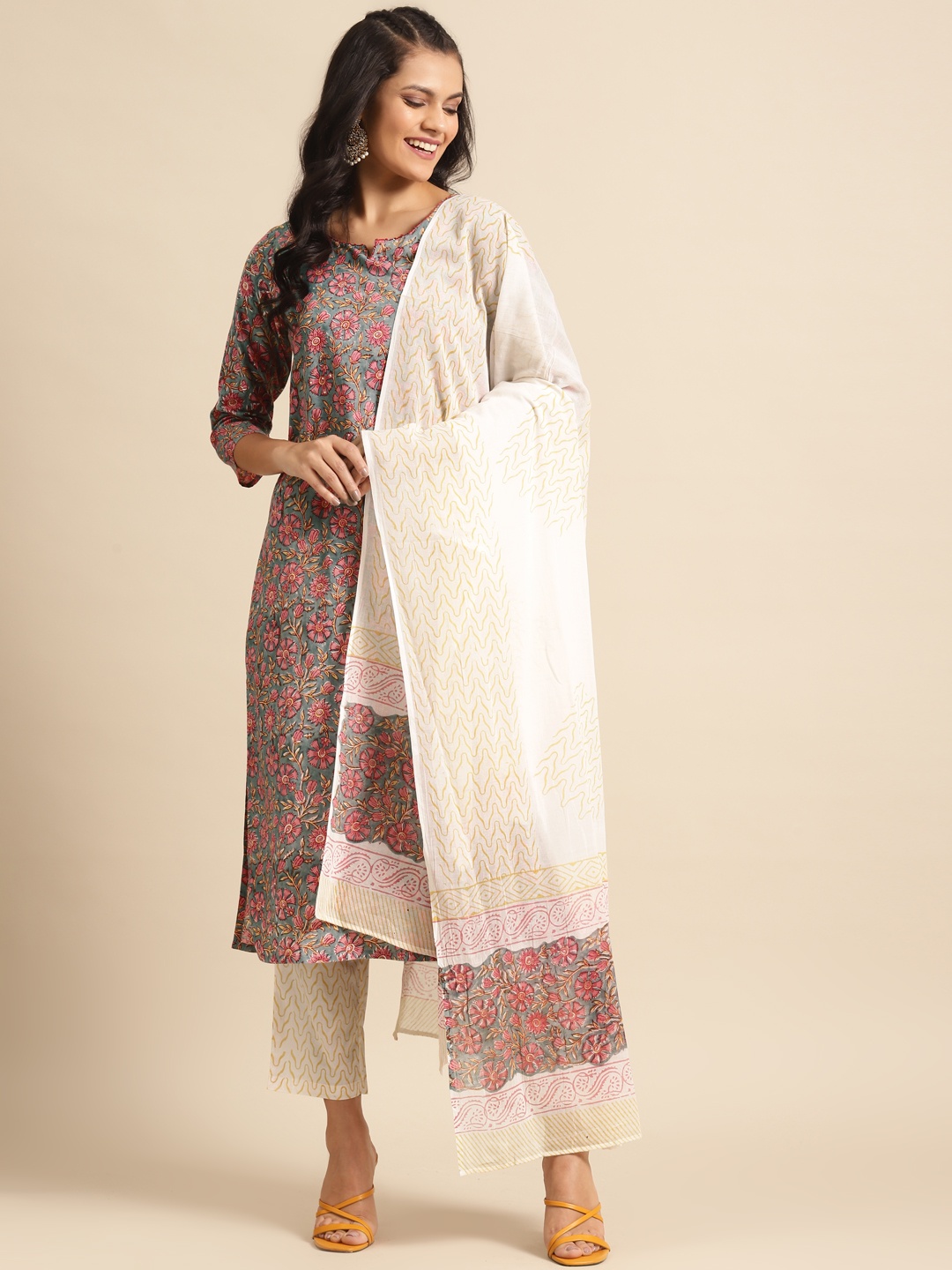 

Prakrti Women Grey & Off-White Handblock Printed Pure Cotton Kurta with Trousers & Dupatta