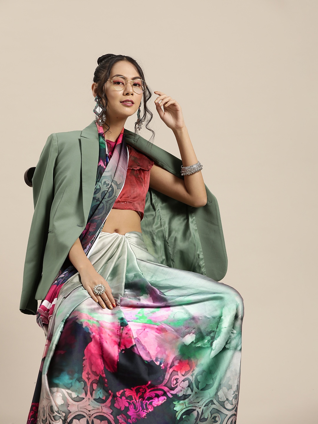 

Saree mall Sea Green & Pink Floral Print Satin Saree