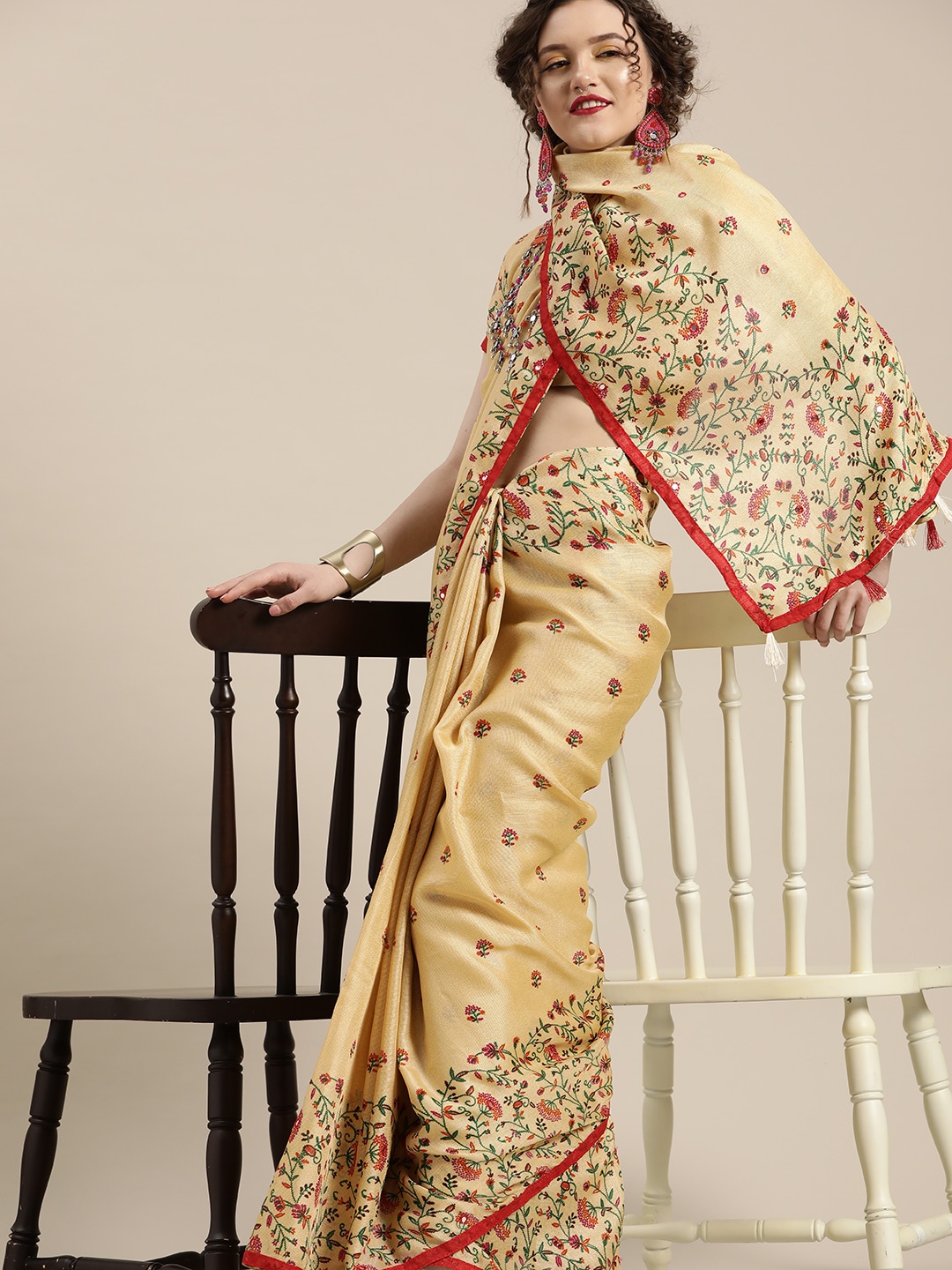 

Saree mall Cream-Coloured & Red Block Print Saree with Mirror Work