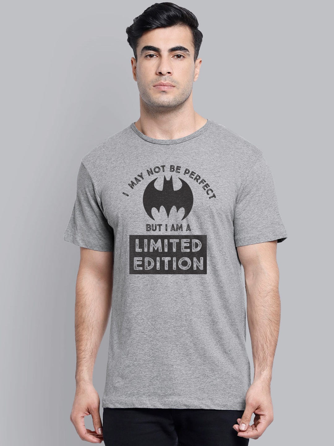 

Free Authority Men Grey Batman Printed Round Neck T-shirt