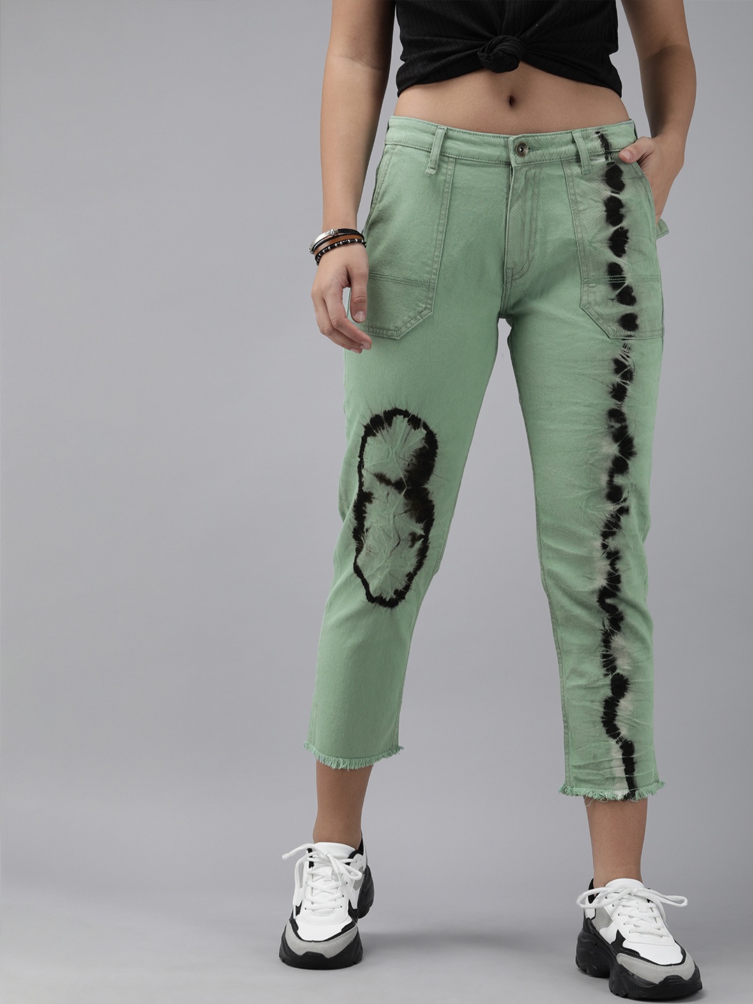 

Roadster Women Green & Black PSCYCHEDELIC TIE DYE Slim Fit Mid-Rise Clean Look Jeans