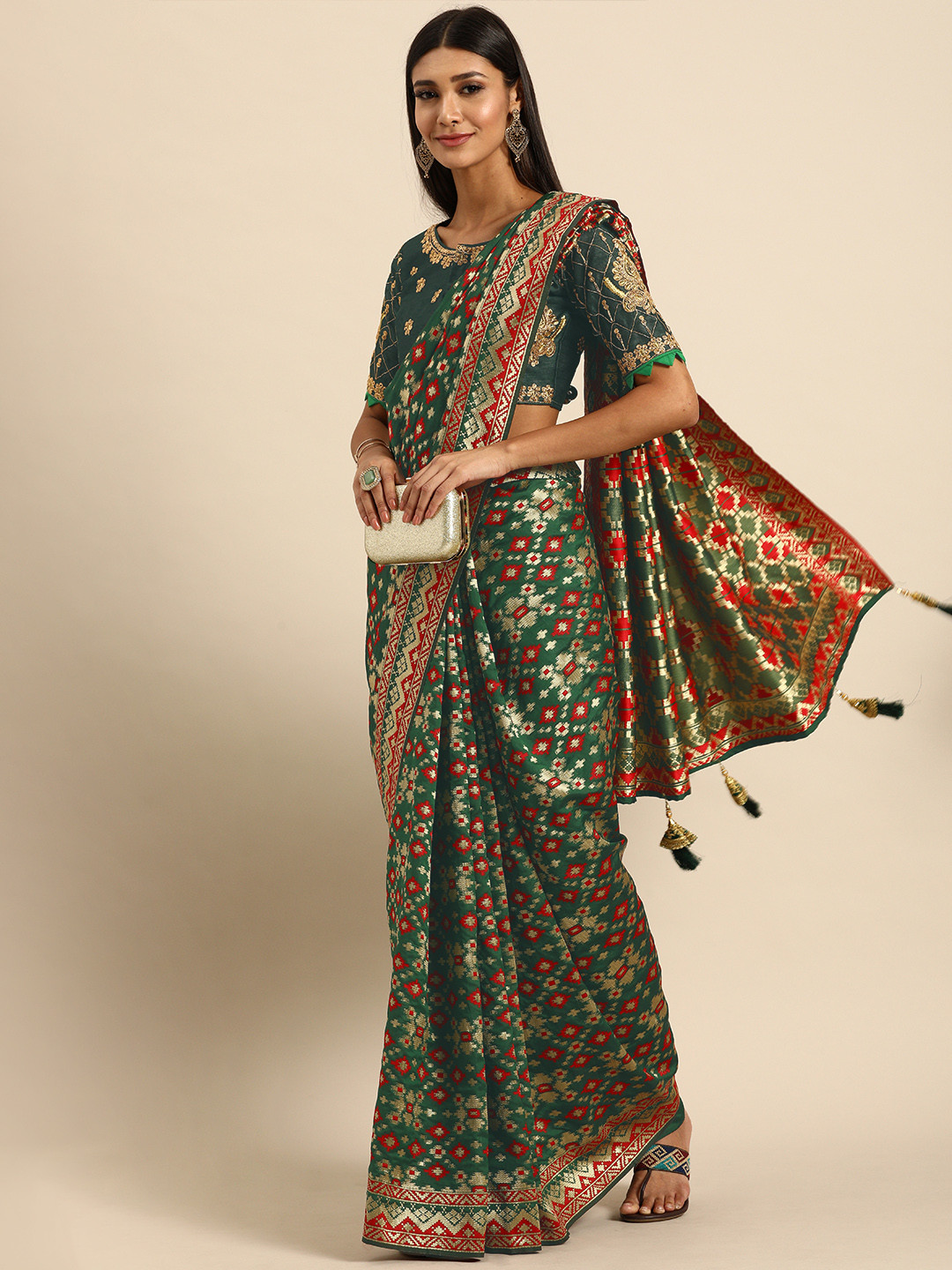 

Anouk Olive Green & Red Woven Design Saree