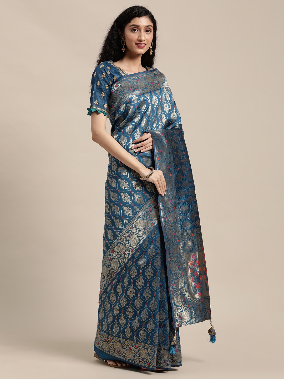 

Anouk Teal Blue & Gold-Toned Ethnic Motifs Embroidered Silk Blend Saree