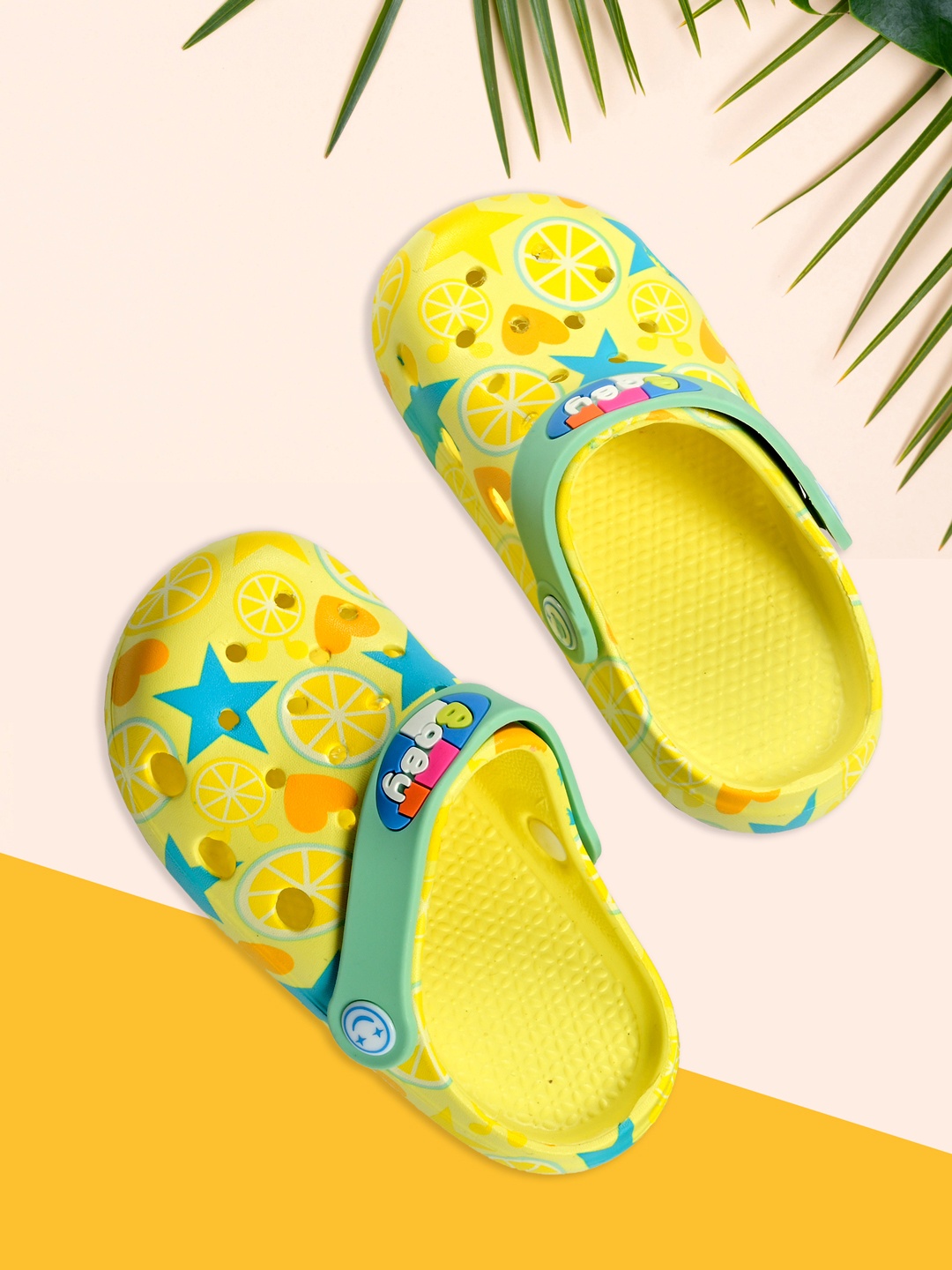 

Yellow Bee Kids Yellow & Blue Lemon & Heart Printed Clogs
